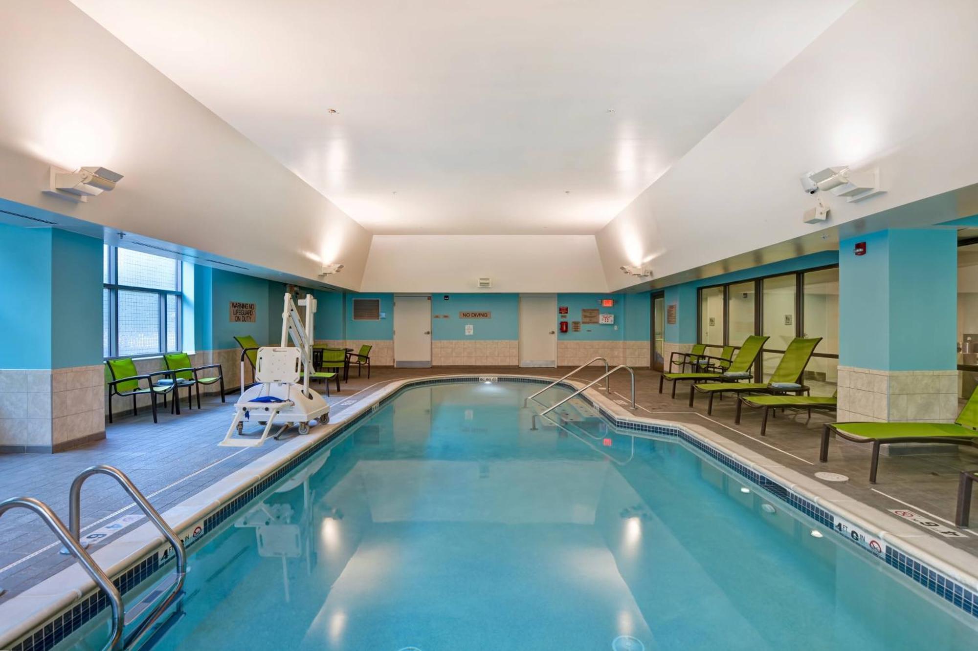 Springhill Suites By Marriott Cincinnati Midtown Extérieur photo