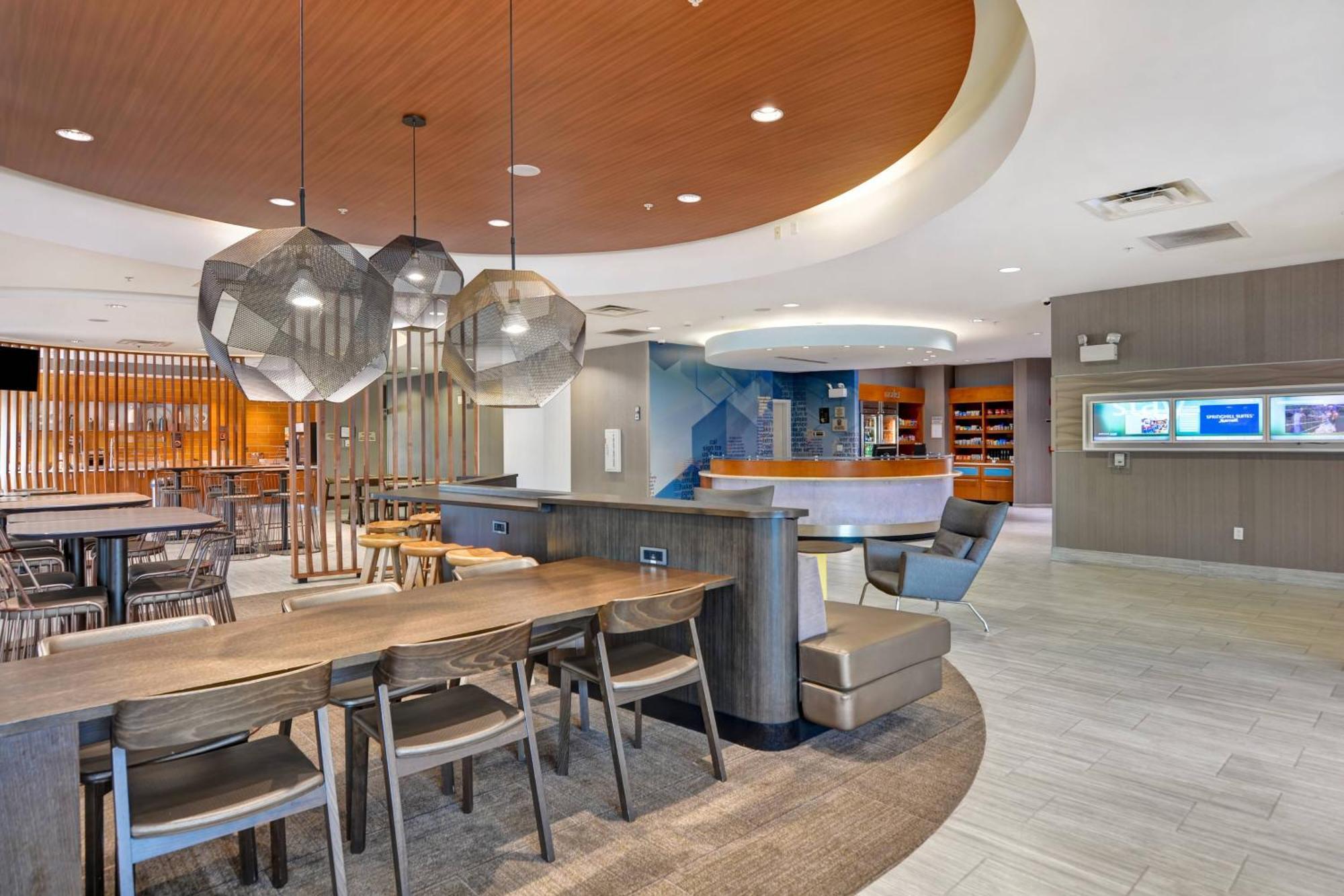 Springhill Suites By Marriott Cincinnati Midtown Extérieur photo